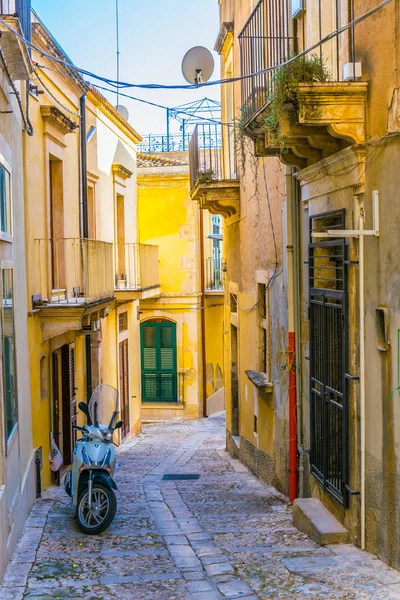 Vista Una Calle Estrecha Noto Sicilia Ital — Foto de Stock