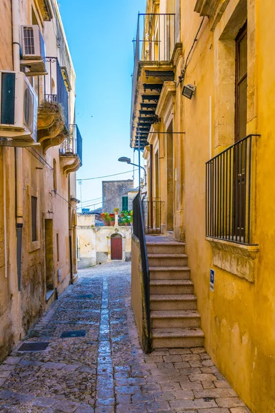 Kilátás Egy Szűk Utcában Noto Szicília Ital — Stock Fotó