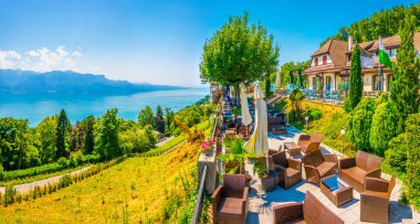 Geneva Gölü Switzerlan Mont Pelerin yamacında yer alan bir restorana görünümünü