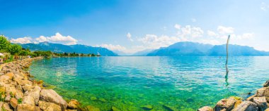 Geneva Gölü içinde Switzerlan içine dev bir çatal heykeli dikişli