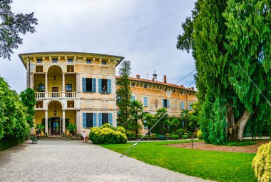 Isola Madre, Ital Borromeo saray bahçeleri