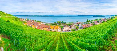 Bielersee Biel/Bienne Switzerlan içinde yakınındaki