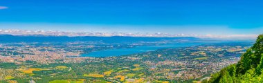 Havadan görünümü Cenevre ve Geneva Gölü'nden Mont Saleve, Switzerlan