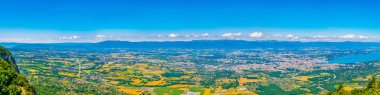 Havadan görünümü Cenevre ve Geneva Gölü'nden Mont Saleve, Switzerlan