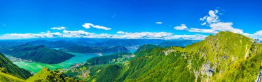 Lugano Gölü'nden Monte Generoso, Switzerlan, havadan görünümü