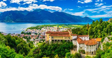 Santuario della Madonna del Sasso Locarno, İsviçre 'de