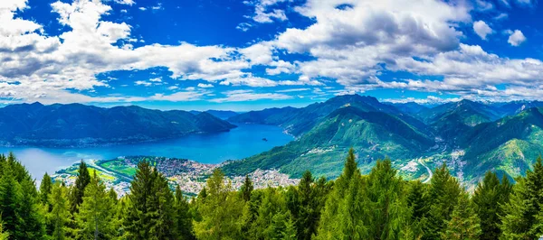 Vista Aérea Locarno Lago Maggiore Suizlán —  Fotos de Stock