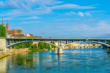 Basel Minster Wettstein köprünün, Switzerlan görüntülendi