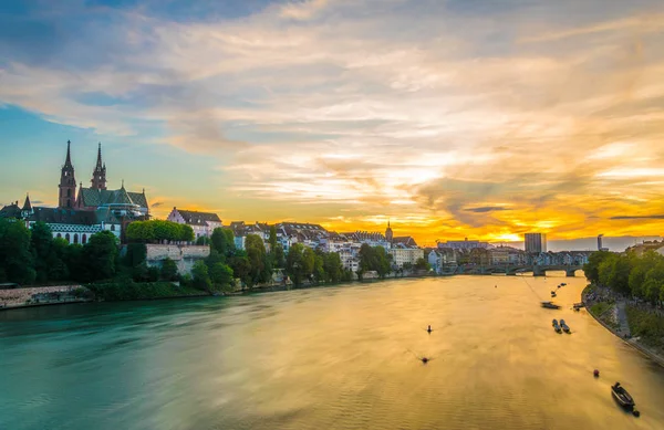 Sunset View Riverside Rhine Basel Dominated Majestic Building Munster Church — Stock Photo, Image