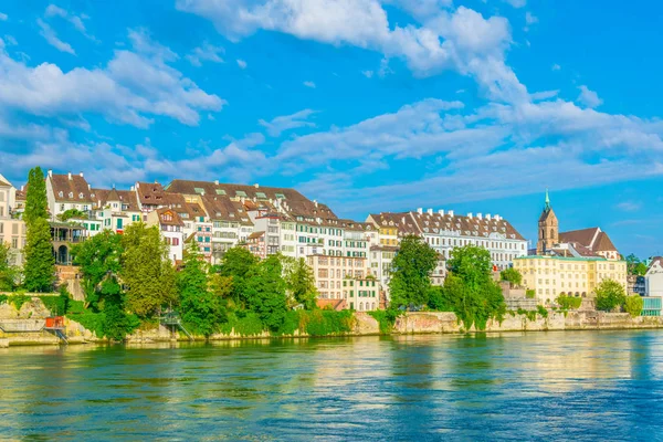 Rheinufer Basel Mit Martin Kirche Schweiz — Stockfoto
