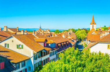 Murten tarihi merkezi Switzerlan havadan görünümü