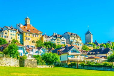 Tarihi kenti Murten Switzerlan içinde