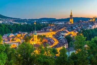Bern Switzerlan gün batımı görünümü