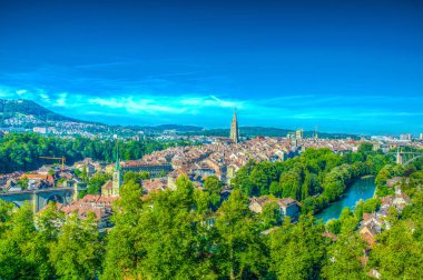 Egemen-Munster Katedrali ve Bundeshaus, Switzerlan tarafından Bern havadan görünümü