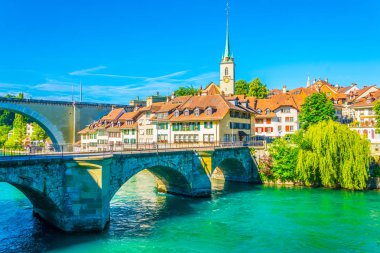 Protestan Kilisesi tarafından Switzerlan hakim Bern havadan görünümü