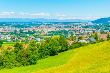 Egemen-Munster Katedrali ve Bundeshaus, Switzerlan tarafından Bern üzerinde Gurten Tepesi'nden görüntülemek
