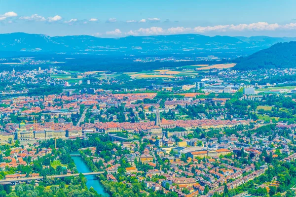 뮌스터 대성당 Bundeshaus Switzerlan에 지배에 Gurten 언덕에서 — 스톡 사진