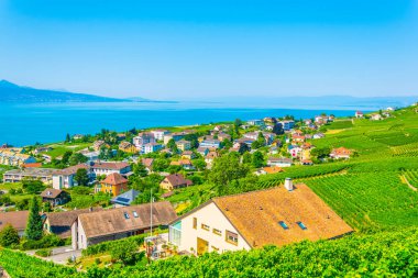 Bourg en Switzerlan Lavaux, Lutry ve Cenevre'de gölde havadan görünümü