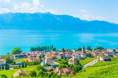 Bourg en Switzerlan Lavaux, Lutry ve Cenevre'de gölde havadan görünümü