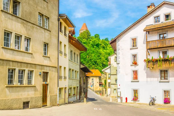 Vue Une Rue Étroite Dans Vieille Ville Fribourg Suisse — Photo