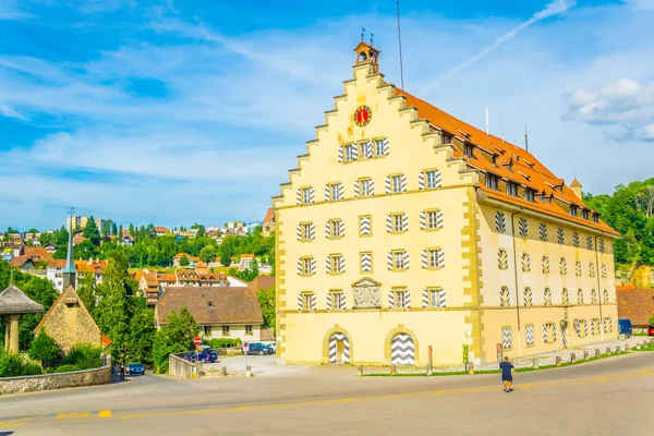 Service Arkologiska Ett Litet Torg Den Gamla Staden Fribourg Schweiz — Stockfoto