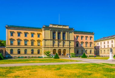 Bina Switzerlan Cenevre Üniversitesi