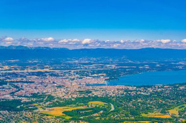 Havadan görünümü Cenevre ve Geneva Gölü'nden Mont Saleve, Switzerlan