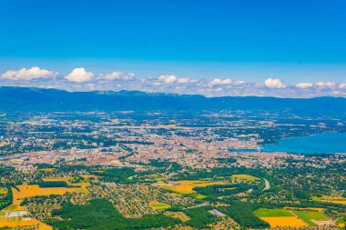 Havadan görünümü Cenevre ve Geneva Gölü'nden Mont Saleve, Switzerlan
