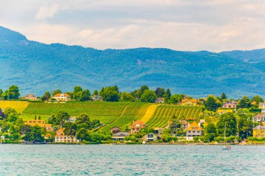 Lac Leman Switzerlan içinde olarak da adlandırılan Geneva Gölü