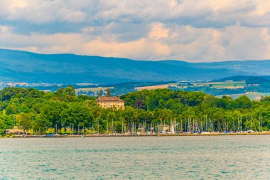 Lac Leman Switzerlan içinde olarak da adlandırılan Geneva Gölü