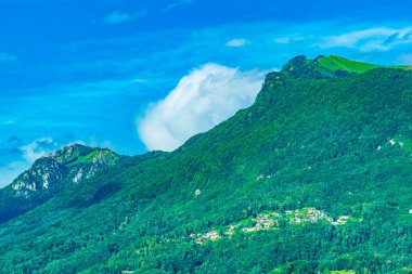 Lugano Gölü, Switzerlan yer alan küçük bir köy görünümü