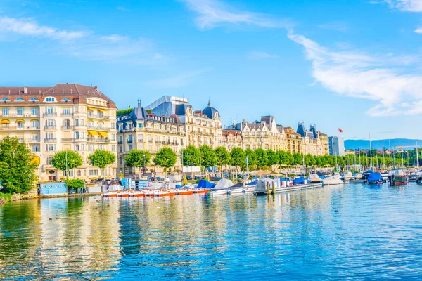 Geneva Gölü Lac Leman Switzerlan Arkasında Cityscape Cenevre Görüntülendi — Stok fotoğraf