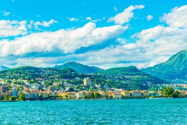 Eski Şehir Switzerlan Lugano göle bakan Lugano