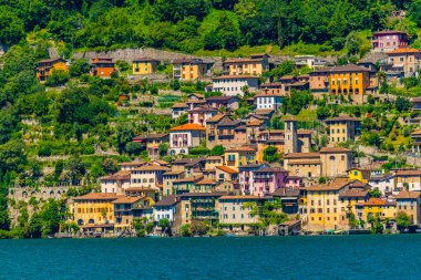 Waterfront Lugano, Switzerlan yakınlarında Gandria Köyü