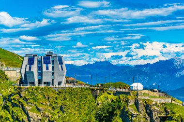 Mario Botta üstüne Monte Generoso, Switzerlan tarafından tasarlanan bina