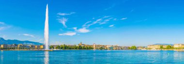 Cenevre, İsviçre, 20 Temmuz 2017: Geneva Gölü/Lac Leman Switzerlan arkasında görüntülendi Cenevre Cityscape