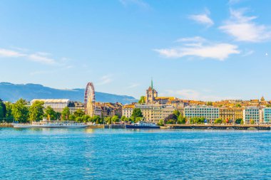 Cenevre, İsviçre, 20 Temmuz 2017: Tarafından Saint Pierre Katedrali, Switzerlan hakim Cenevre Cityscape