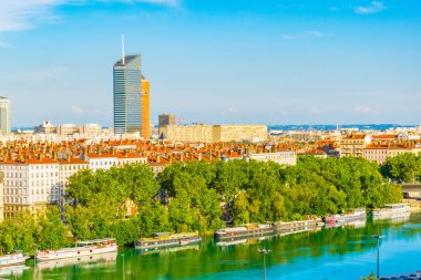 Lyon, Fransa, 23 Temmuz 2017: Lyon Part Dieu Ticaret Merkezi Frangı hakim havadan görünümü