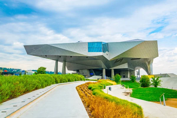 Musee Des Confluences Museo Ciencia Antropología Situado Confluencia Los Ríos —  Fotos de Stock