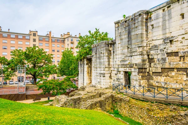 Şehir Merkezi Vienne, Frangı Ortaçağ kalıntıları