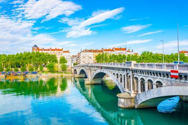 Rhone Riverside nehir Lyon, Frangı