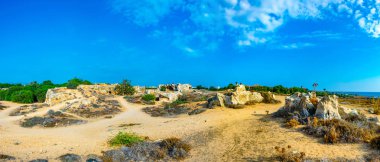 Paphos, Cypru üzerinde kralların mezarları