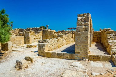 Antik kourion Cypru sitesinde yer alan bir erken Hıristiyan Bazilikası kalıntıları