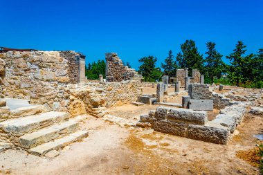 Bileşik Cypru üzerinde Apollo Hylates Tapınağı, Kalesi'nde