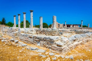 Bileşik Cypru üzerinde Apollo Hylates Tapınağı, Kalesi'nde