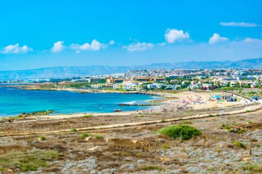 Paphos Archaeological Park Cypru üzerinde her Cityscape Pafos bakıldığında
