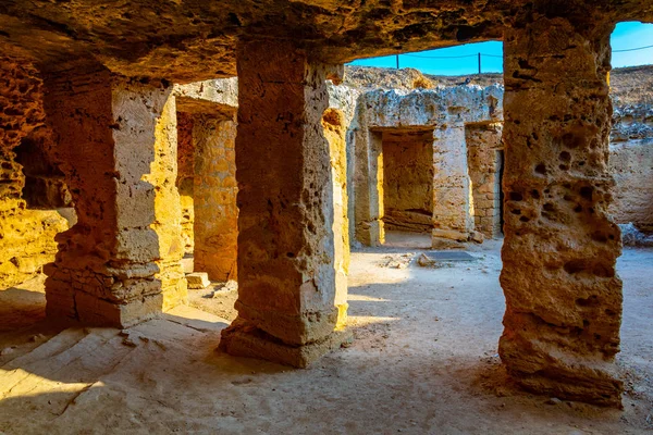 Interno Delle Tombe Dei Necropoli Paphos Liguu — Foto Stock