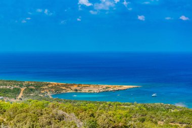 Mavi lagün Akamas yarımada üzerinde Cypru
