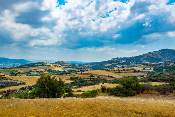 Kıbrıs tepelik kırsal Akamas peninsul yakın