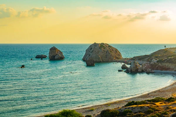 Solnedgång Utsikt Över Petra Tou Romiou Tyvärr Aphordite Rock Cypern — Stockfoto
